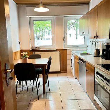 Messe Zentrumsnah Lejlighed